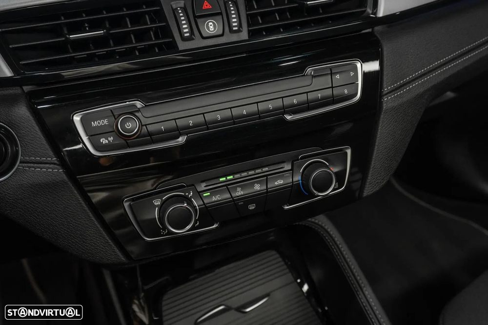BMW X2 18 i sDrive Auto - 15