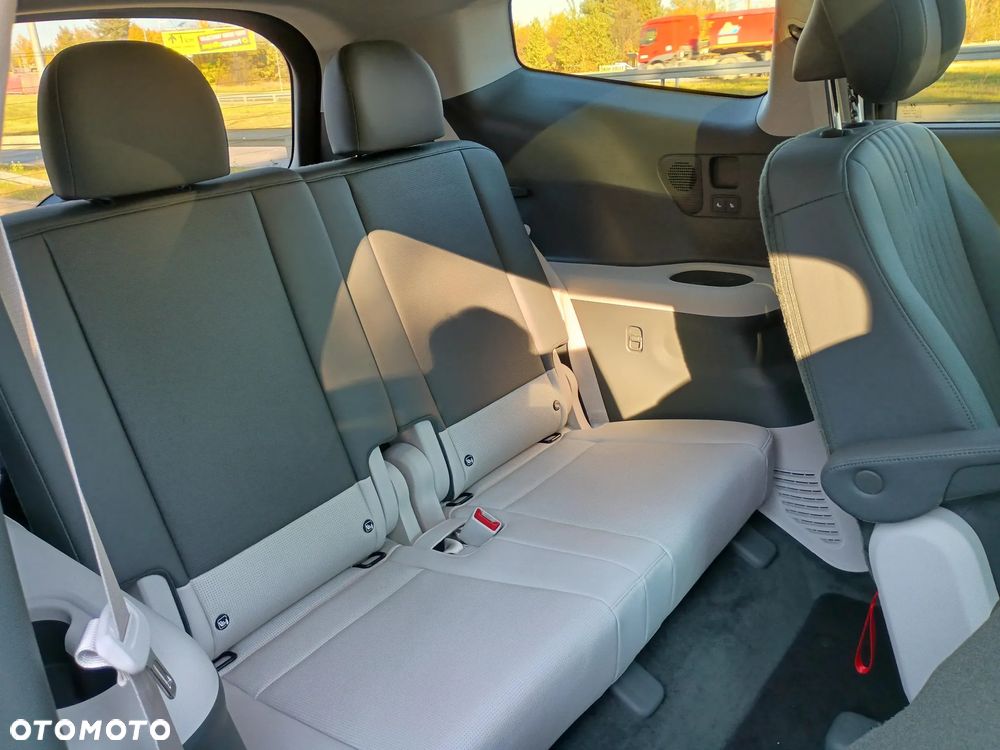 Hyundai IONIQ 9 110kWh Calligraphy AWD - 20