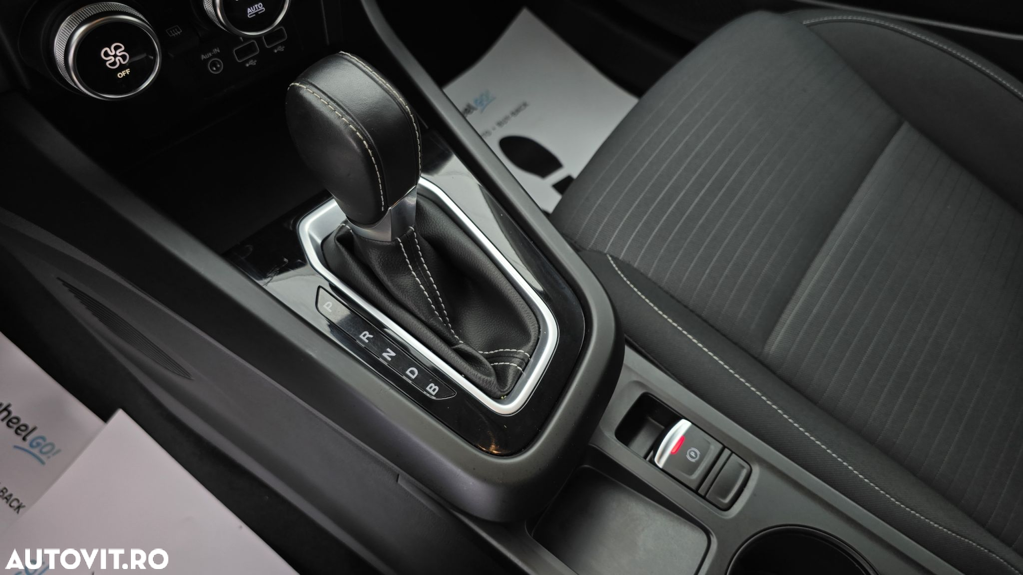 Renault Arkana E-TECH 145 Evolution - 17