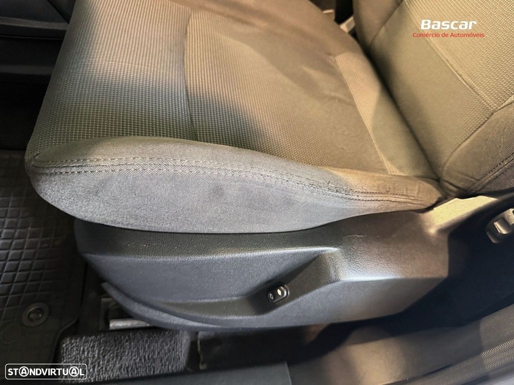Ford S-Max 2.0 TDCi Titanium 7L - 10