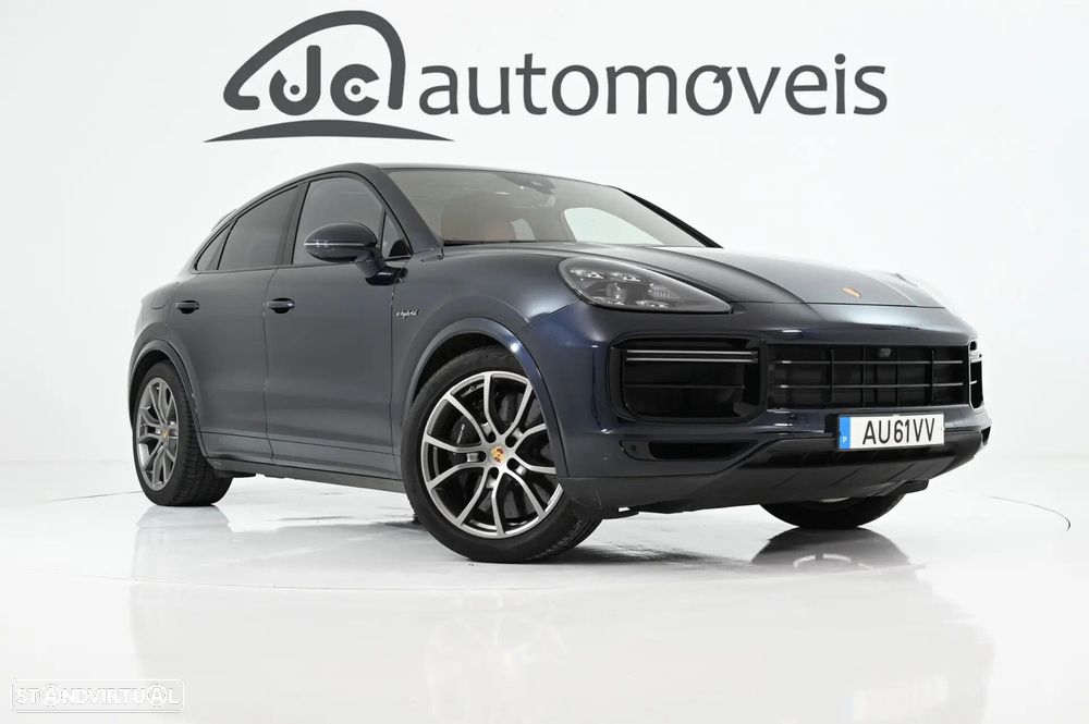 Porsche Cayenne Coupé Turbo S E-Hybrid - 28