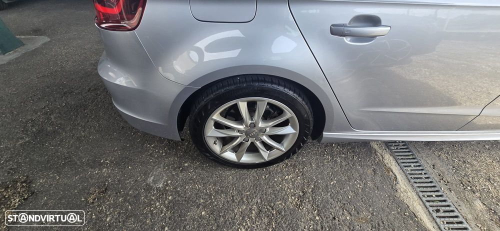Audi A3 Sportback 1.6 TDI S-line - 8