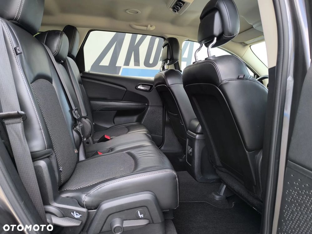 Dodge Journey - 16