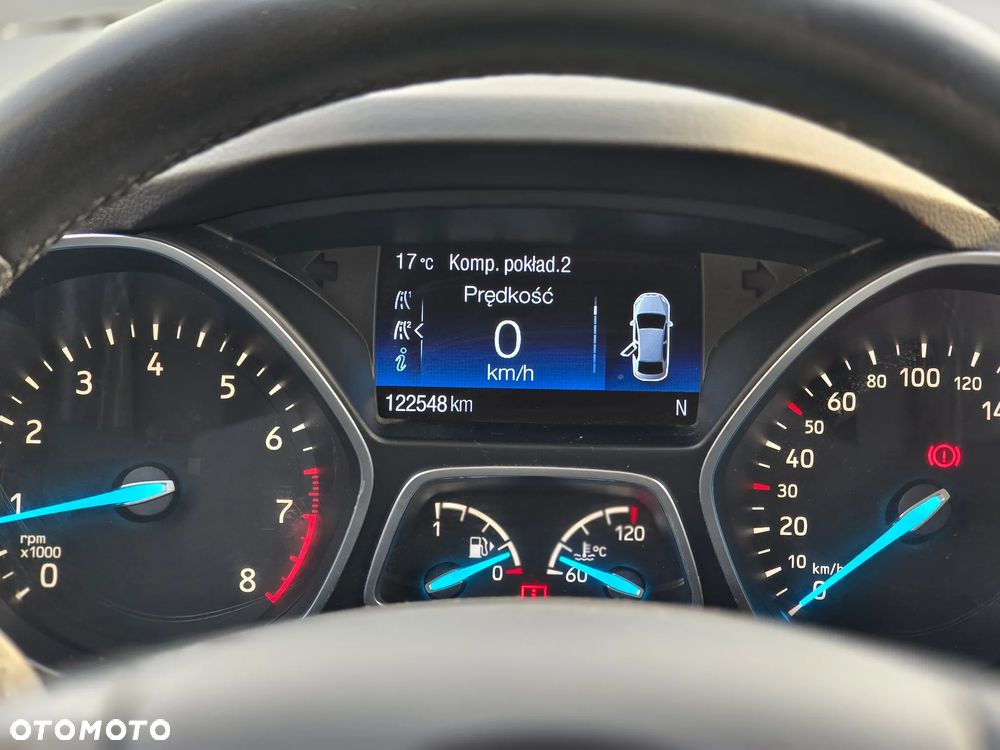 Ford Kuga 1.5 EcoBoost 2x4 Titanium - 13