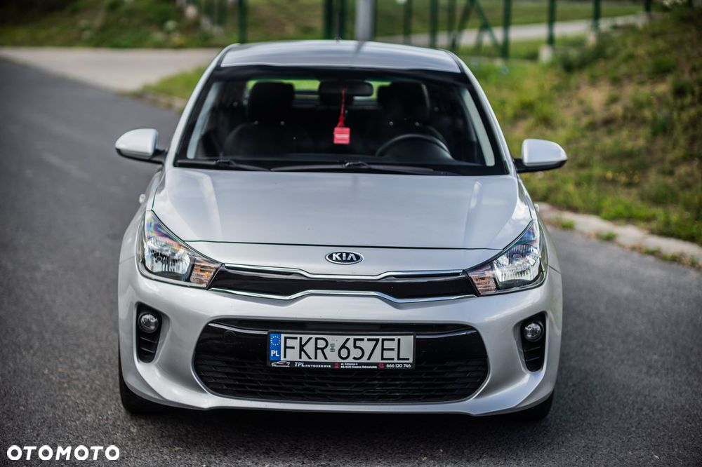 Kia Rio - 9