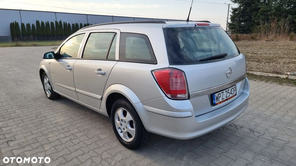 Opel Astra - 26