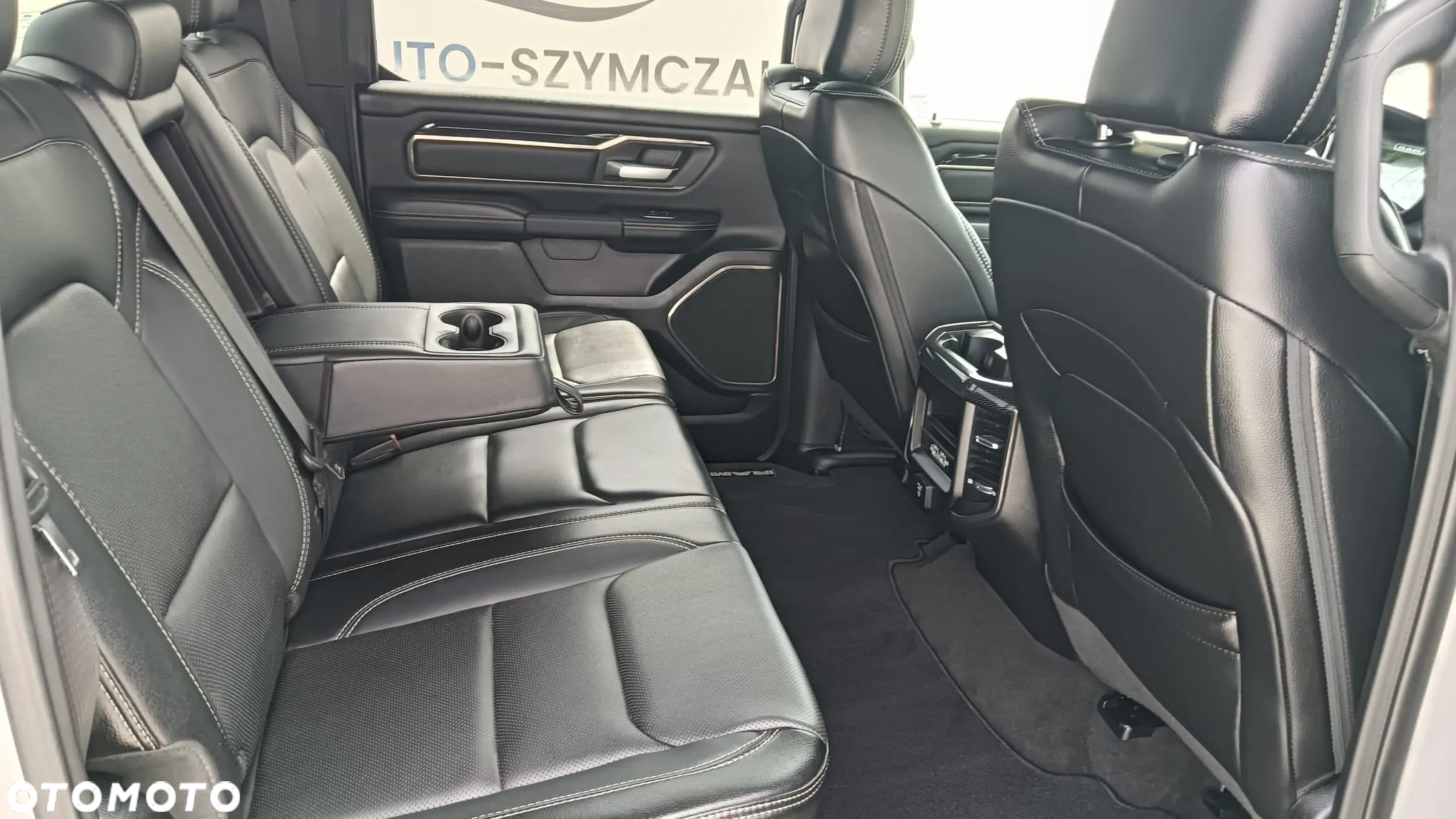 Dodge RAM 1500 5.7 4x4 - 32