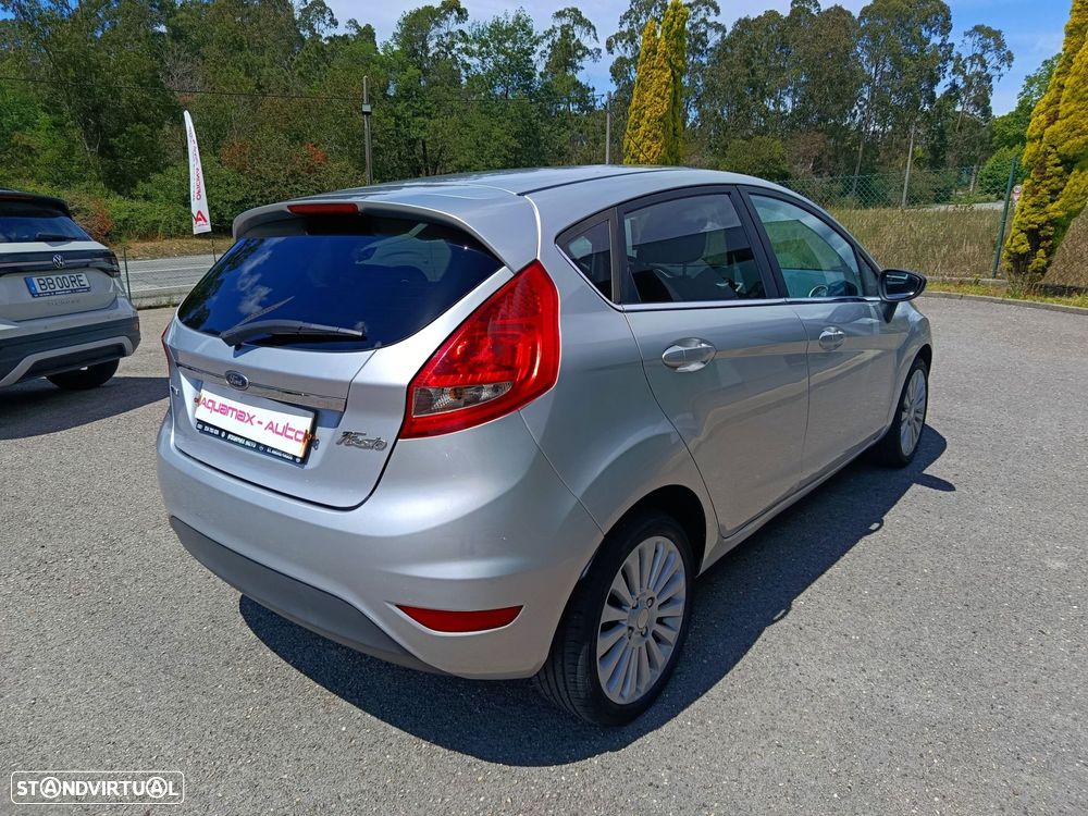 Ford Fiesta 1.4 TDCI Titanium - 5