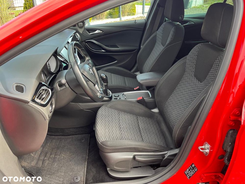 Opel Astra 1.4 Turbo Dynamic - 24