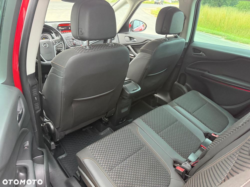 Opel Zafira 2.0 CDTI Cosmo - 14