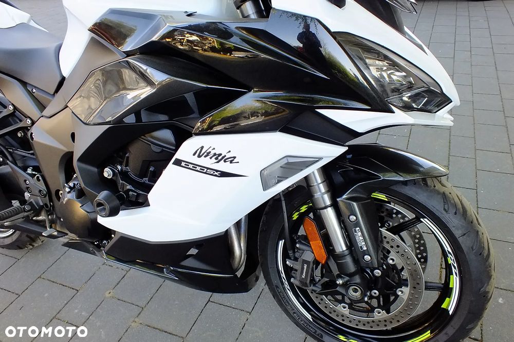 Kawasaki Ninja 1000 SX - 10