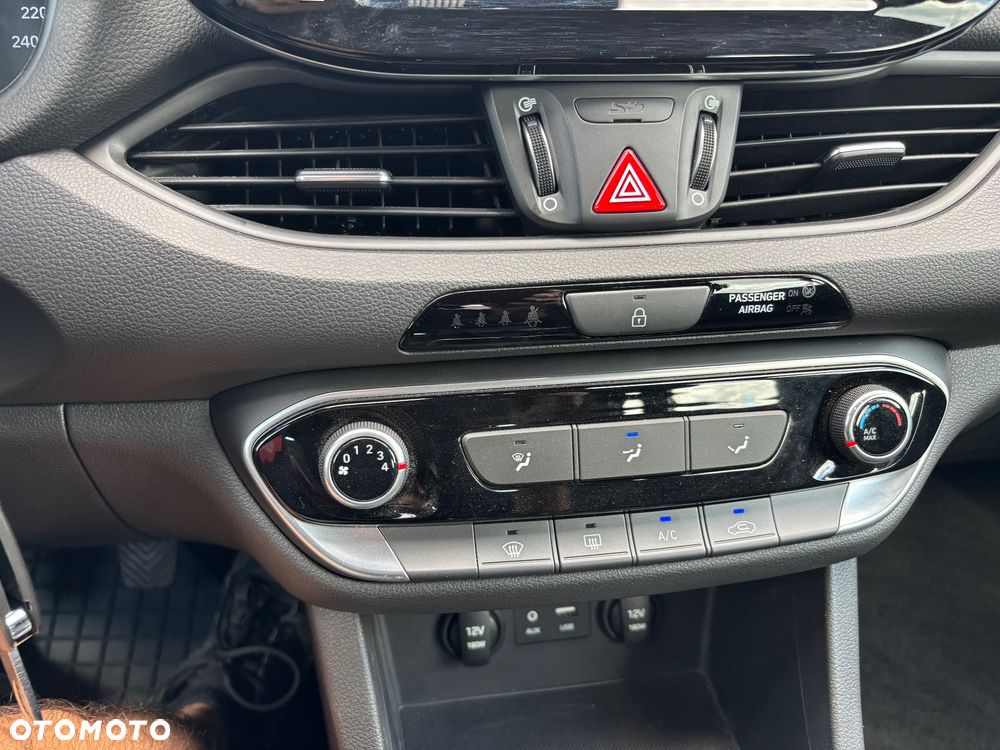 Hyundai i30 1.4 T-GDI Trend - 13