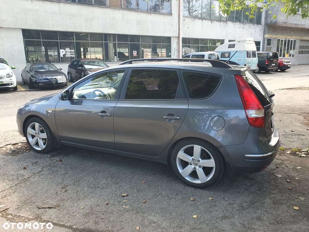 Hyundai i30 1.6 CRDi Comfort - 2