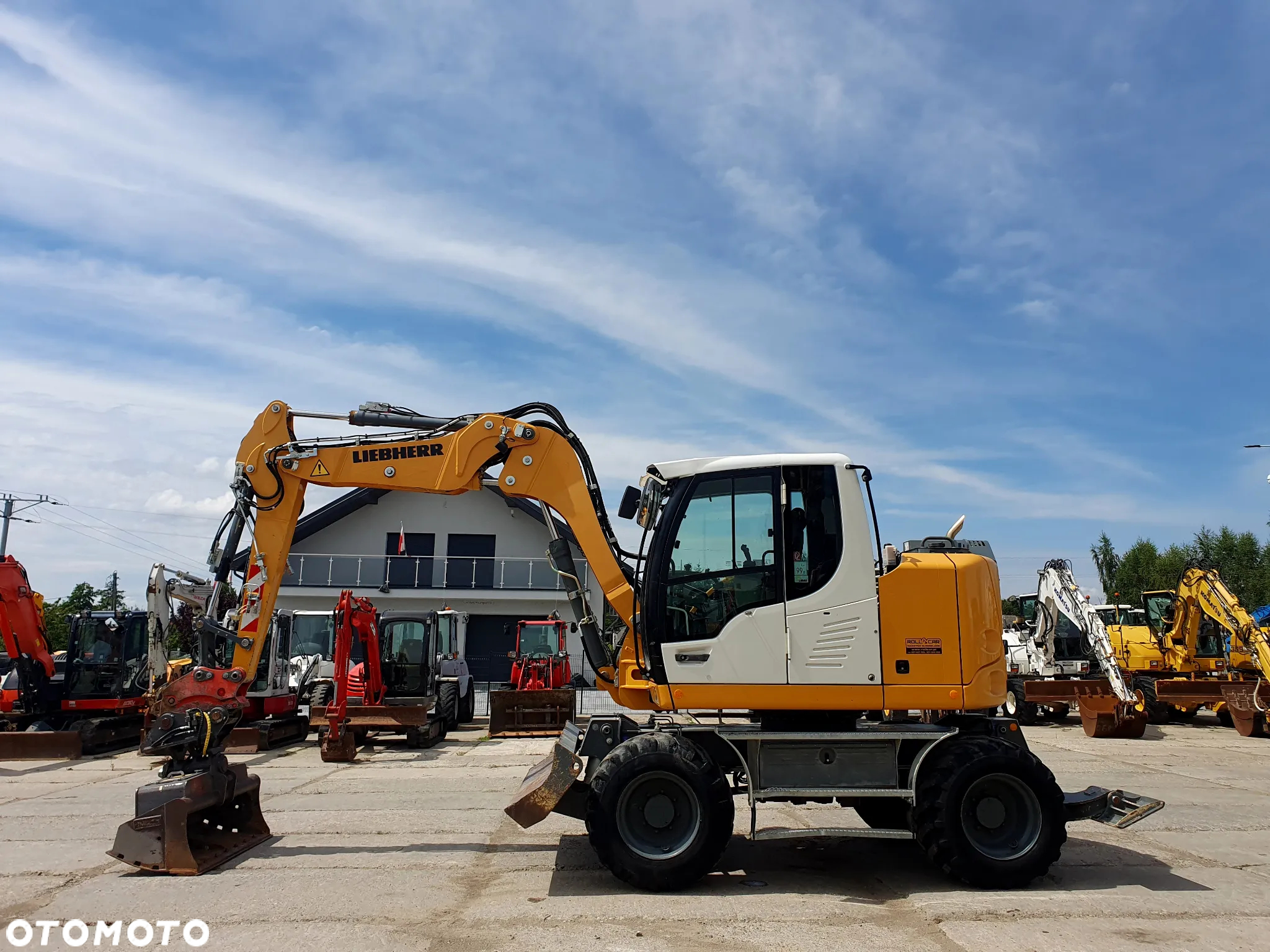 Liebherr A910 Compact - 2