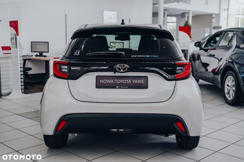 Toyota Yaris Hybrid 1.5 Style - 6