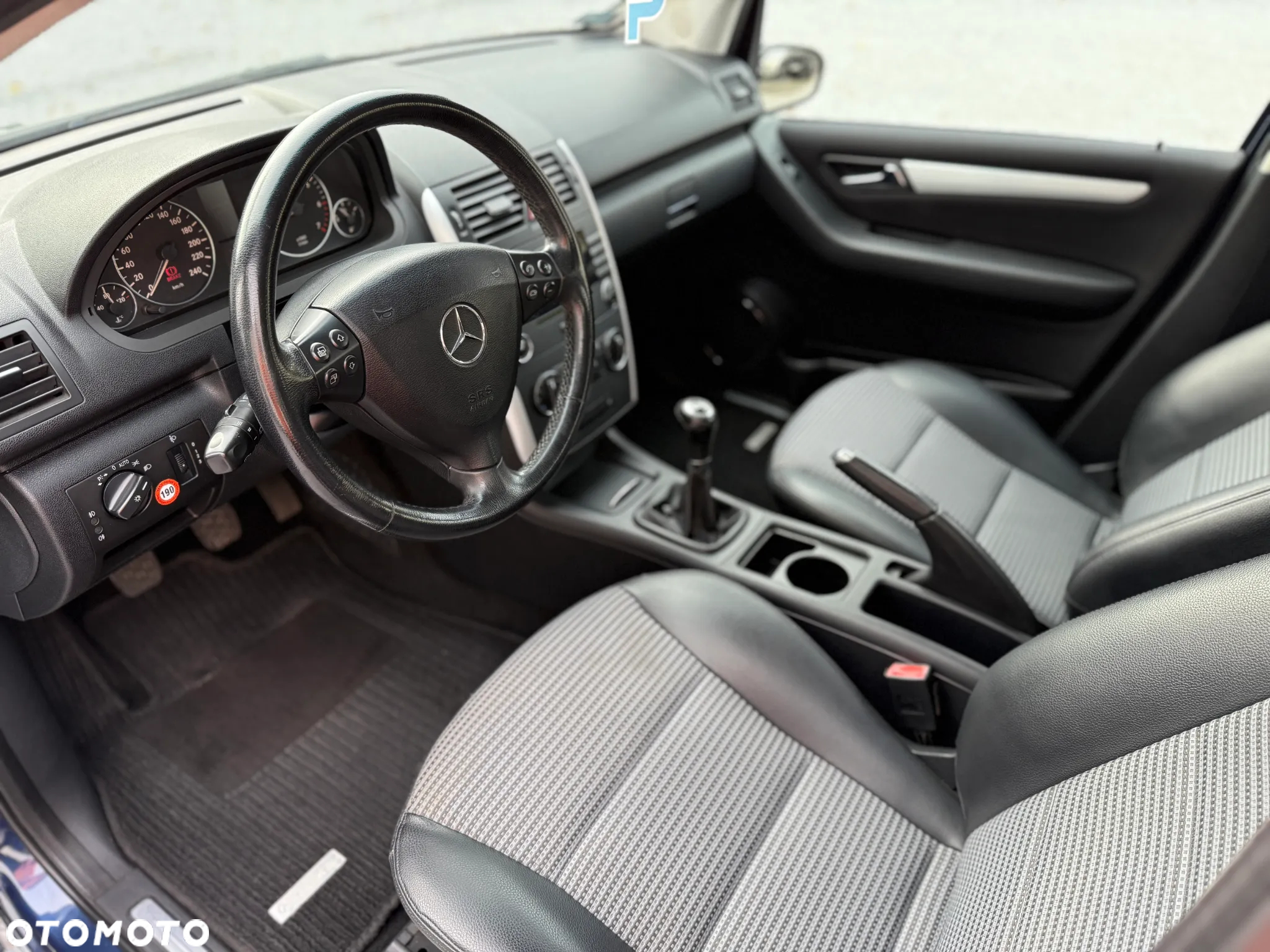 Mercedes-Benz Klasa A 170 Avantgarde - 10