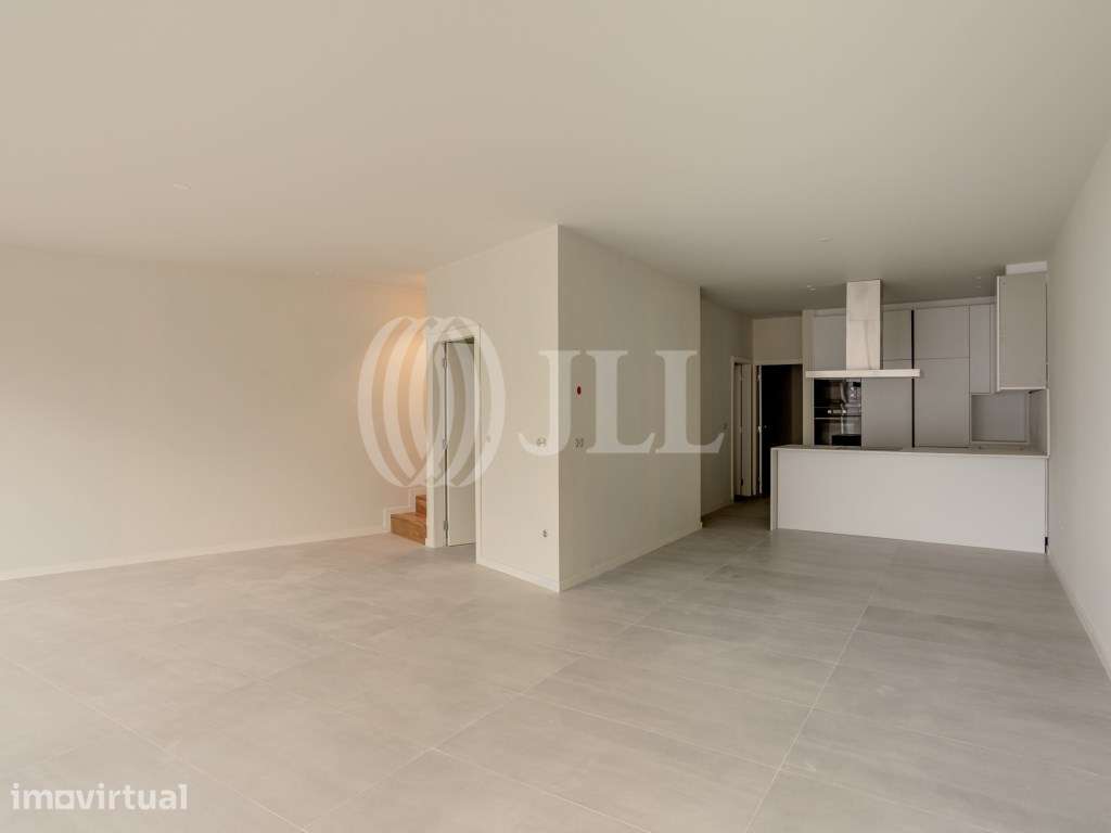 Apartamento T4 duplex jardim privativo nas Antas, Porto - Grande imagem: 2/31