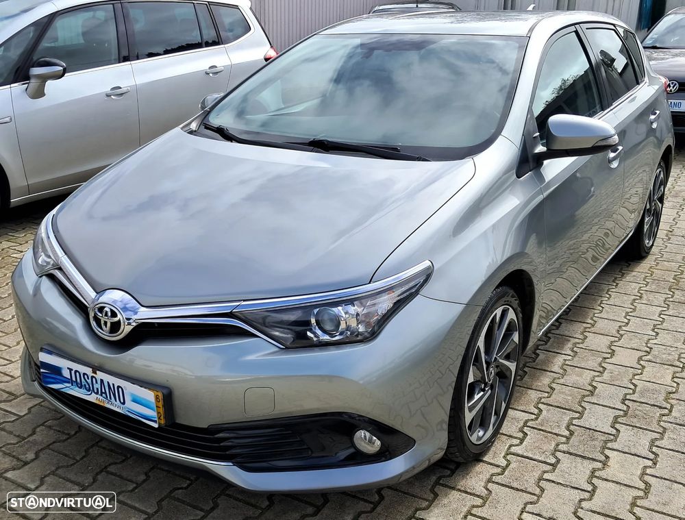 Toyota Auris 1.4 D-4D Comfort+Pack Sport - 1
