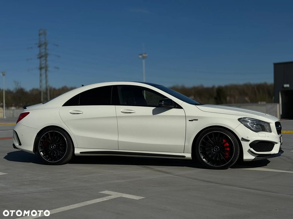 Mercedes-Benz CLA AMG 45 4Matic 7G-DCT - 2