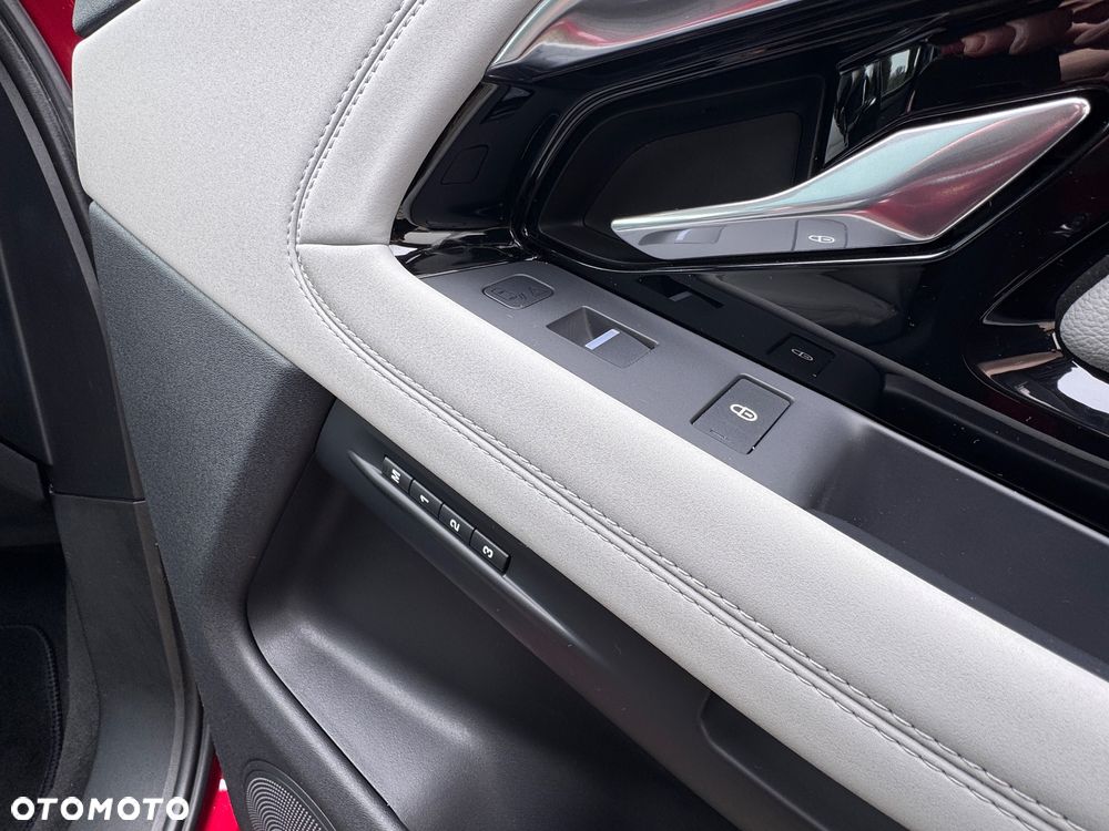 Land Rover Range Rover Evoque 2.0 P200 mHEV SE - 25