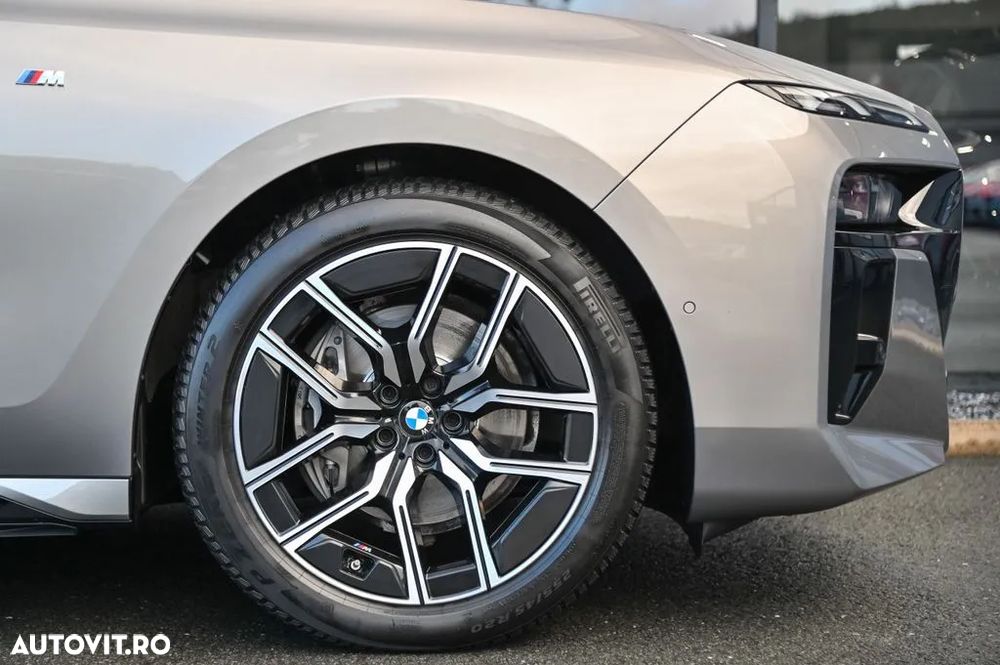BMW Seria 7 740d xDrive - 22