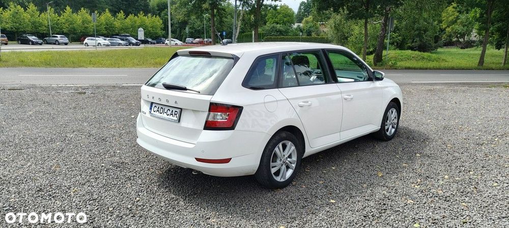 Skoda Fabia 1.0 TSI Ambition Plus - 4