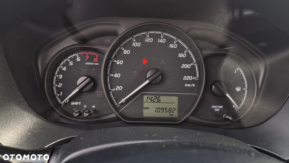 Toyota Yaris 1.5 Active - 21