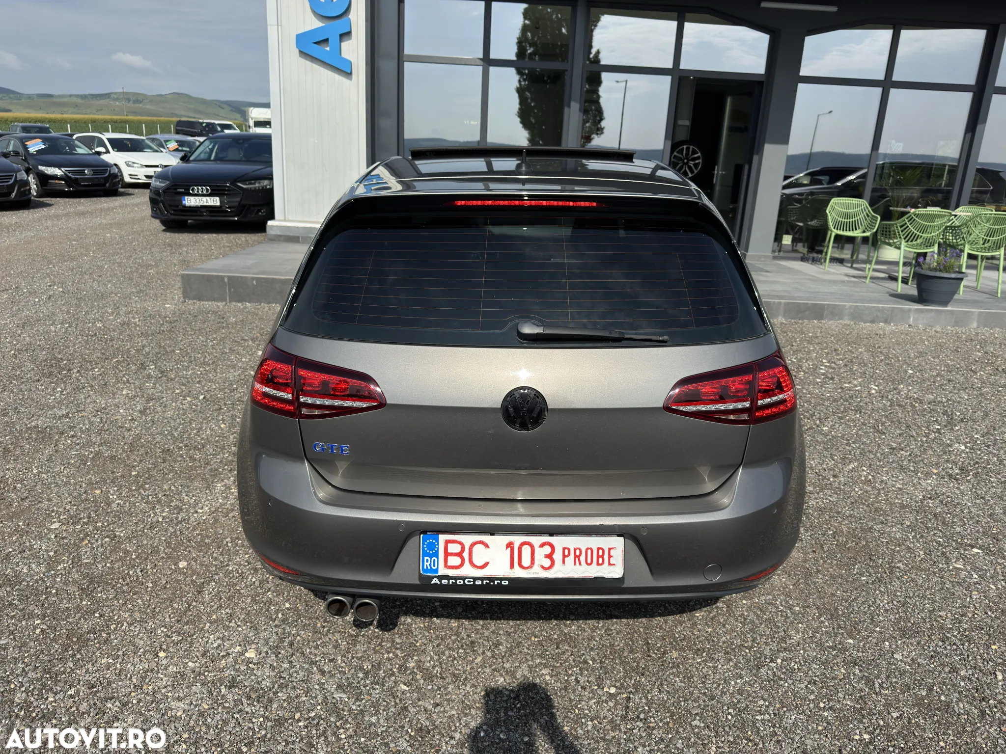 Volkswagen Golf GTE - 11