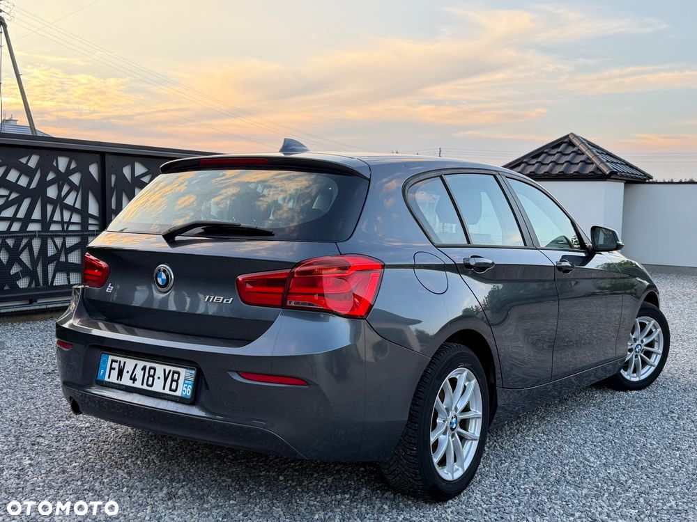 BMW Seria 1 118d Edition Metropolitan - 3