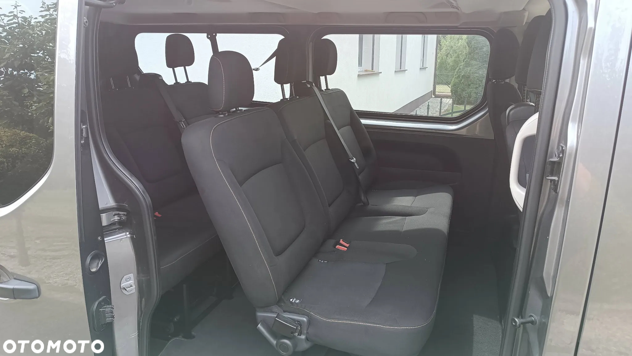 Renault Trafic - 11