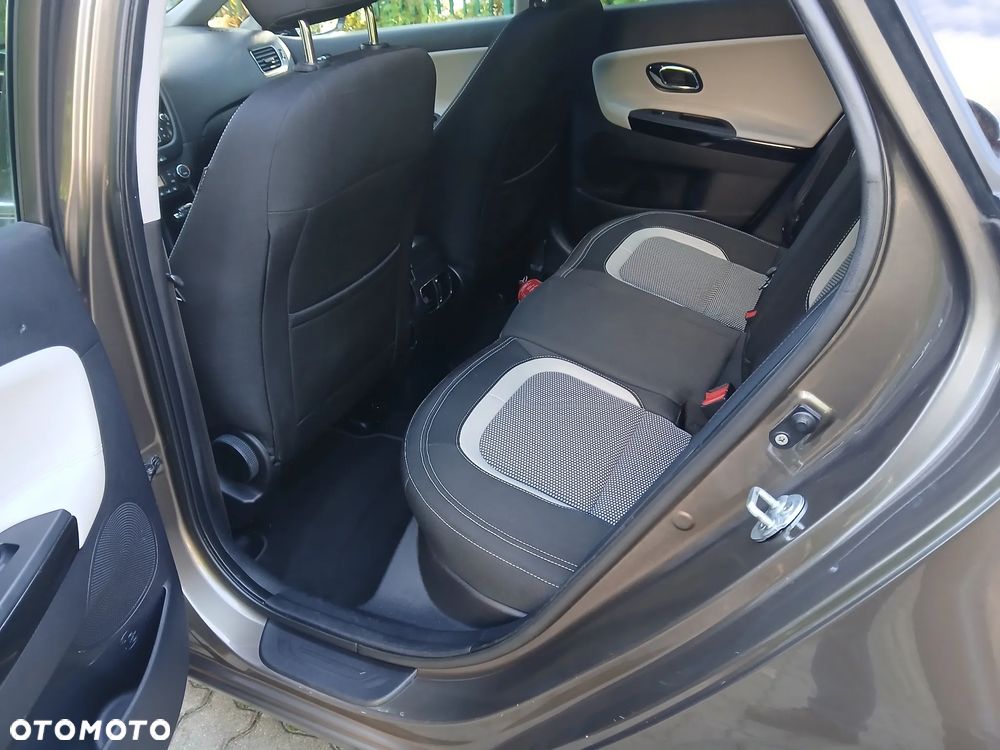 Kia Ceed 1.6 GDI DCT Platinum Edition - 10
