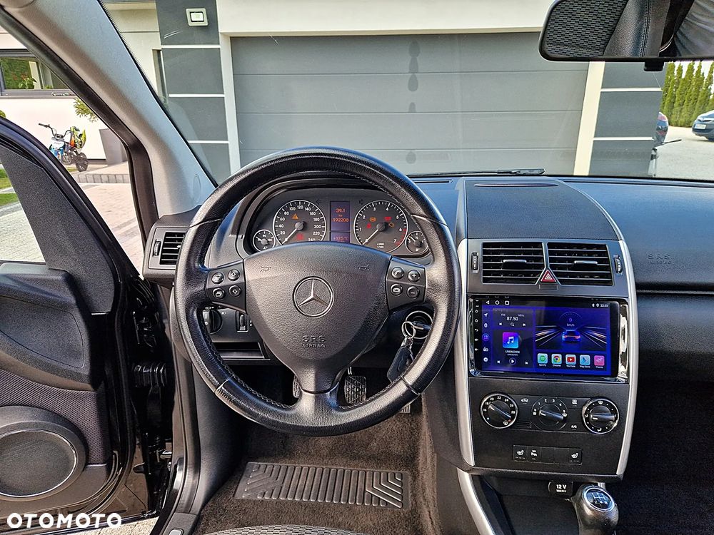 Mercedes-Benz Klasa A 150 Avantgarde Edition 10 - 9