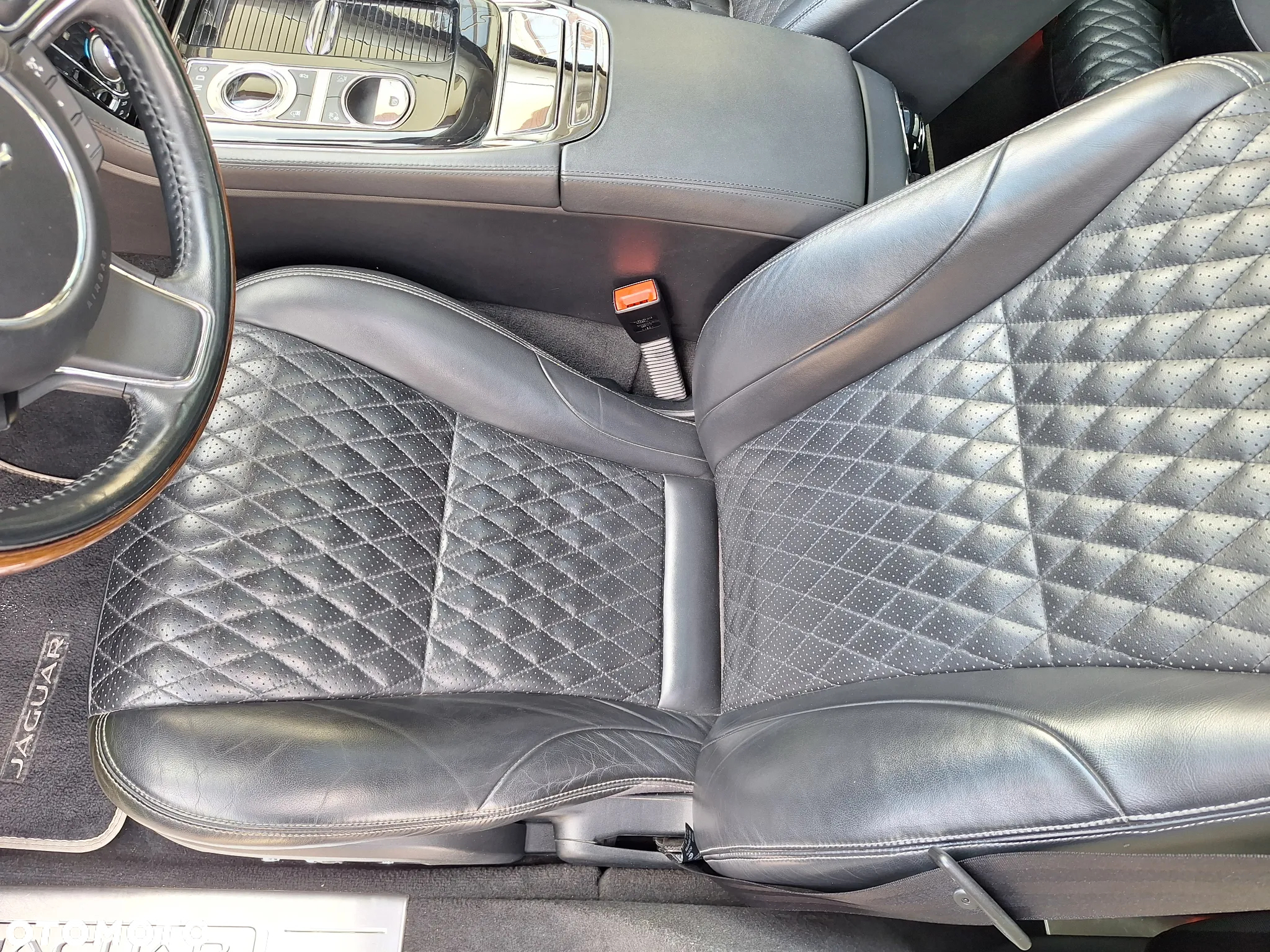 Jaguar XJ 3.0 V6 Kompressor AWD Langversion Portfolio - 9