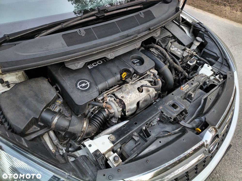 Opel Zafira - 21