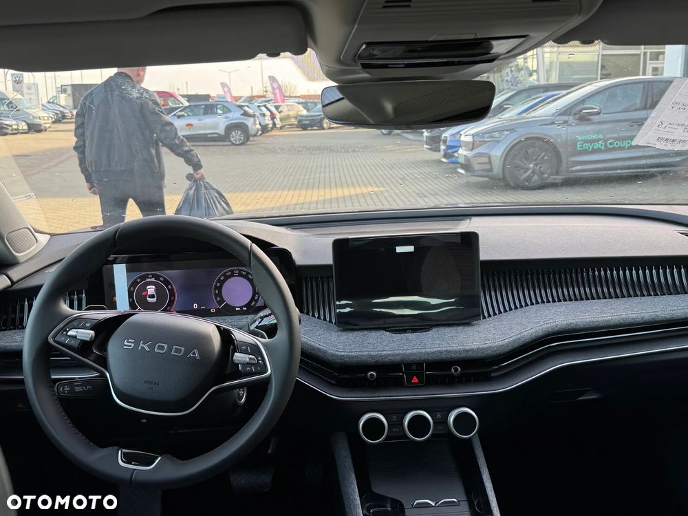 Skoda Superb 2.0 TSI Edition 130 DSG - 10