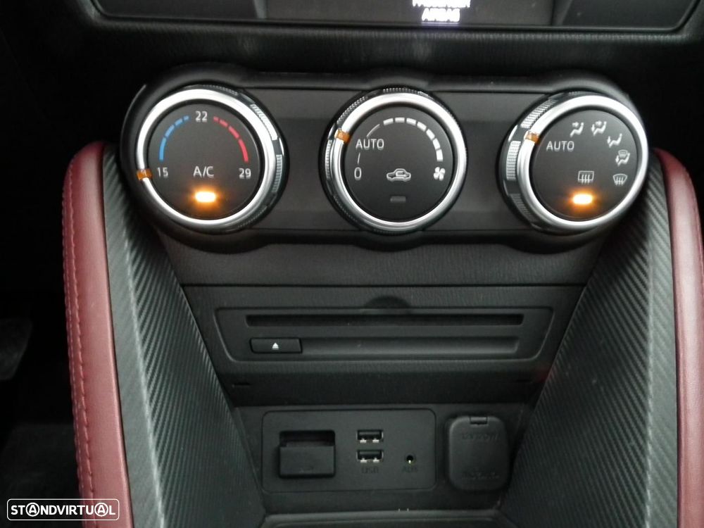 Mazda CX-3 1.5 Sky.Excellence Navi - 17