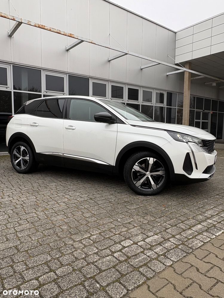 Peugeot 3008 1.5 BlueHDi Allure Pack S&S EAT8 - 16