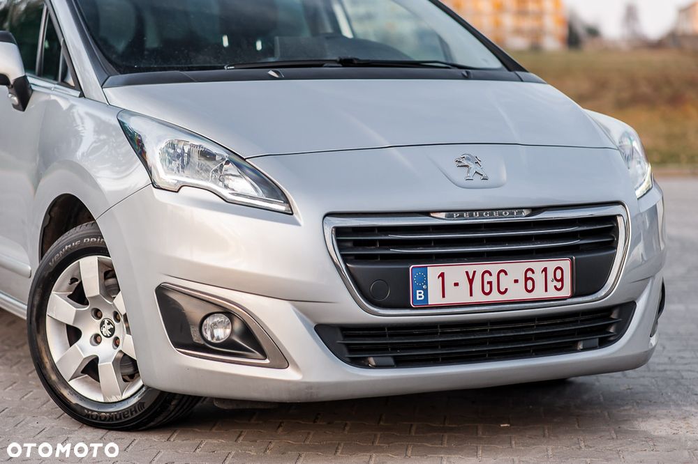 Peugeot 5008 - 26