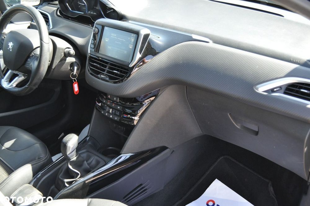 Peugeot 2008 - 28