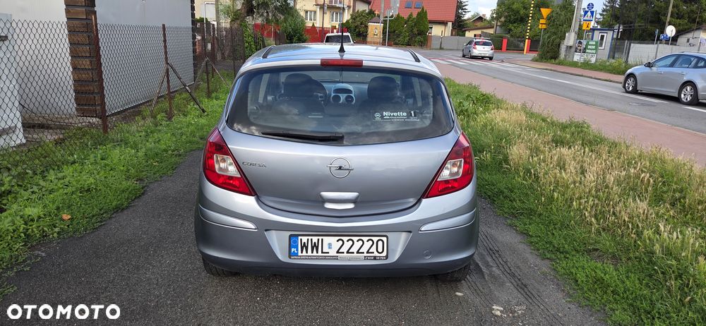 Opel Corsa 1.2 16V Sport - 7