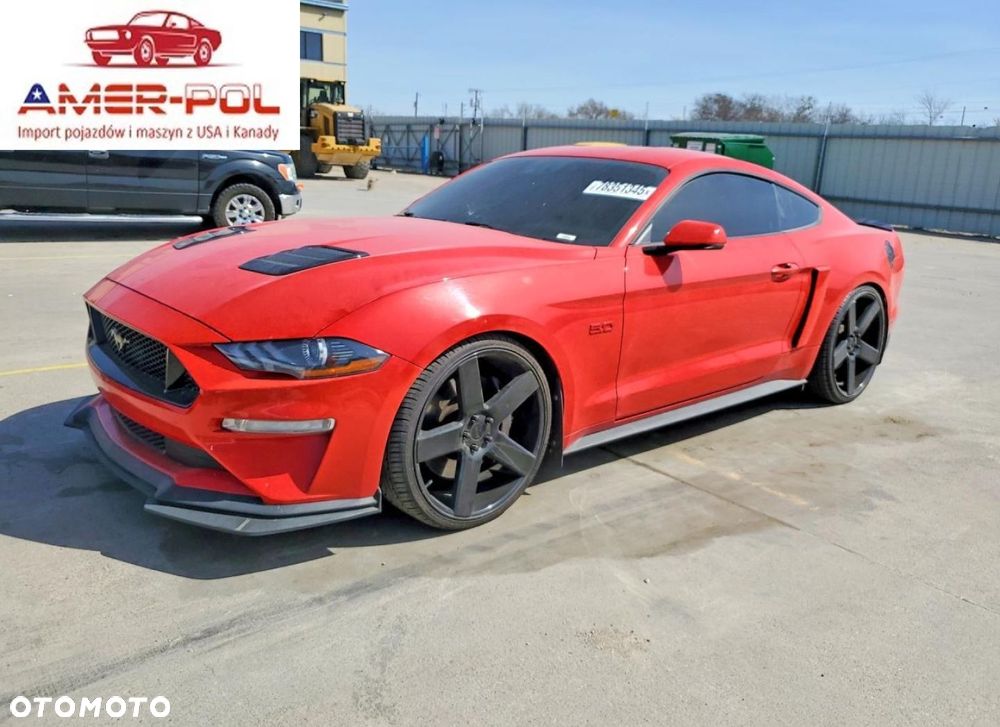Ford Mustang - 1