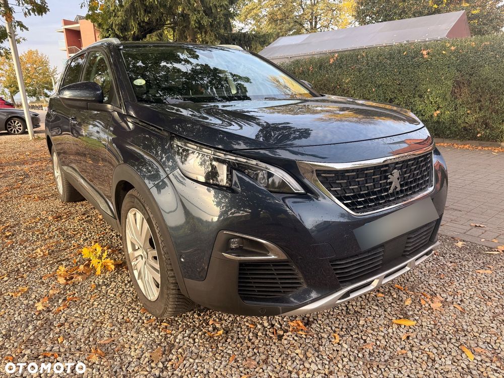 Peugeot 5008 - 8