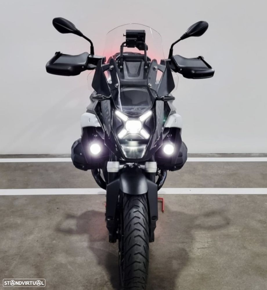 BMW R 1300 GS Triple Black - 3