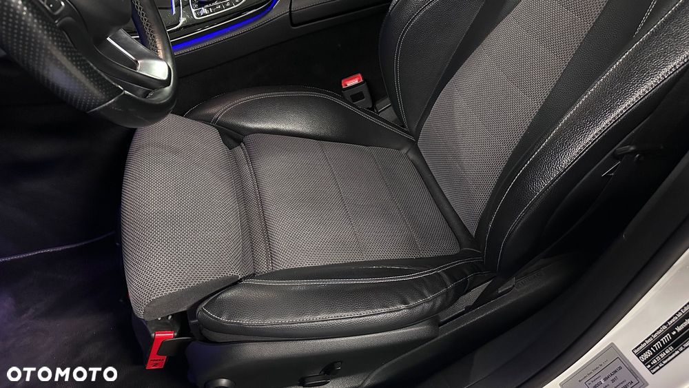 Mercedes-Benz Klasa E 220 d Business Edition 9G-TRONIC - 18