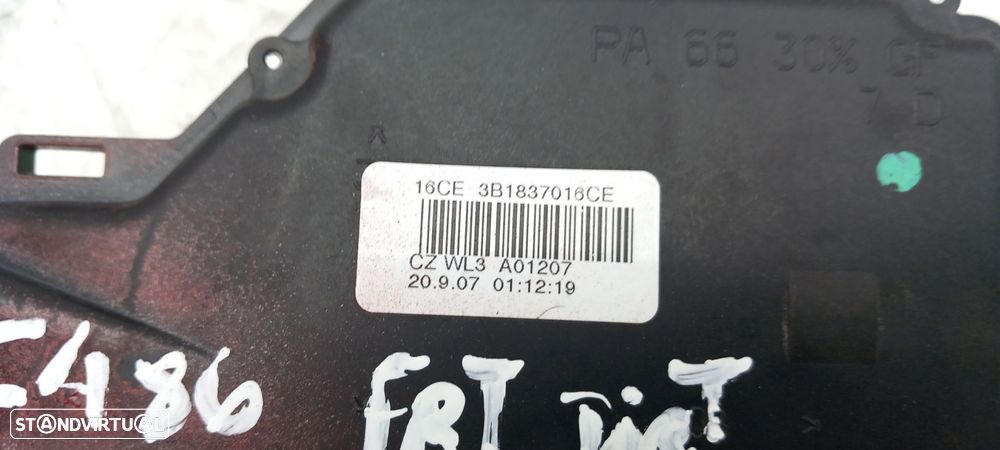 Fechadura / fecho porta frente direito SKODA Fabia II Hatchback (542, 5J) - 4