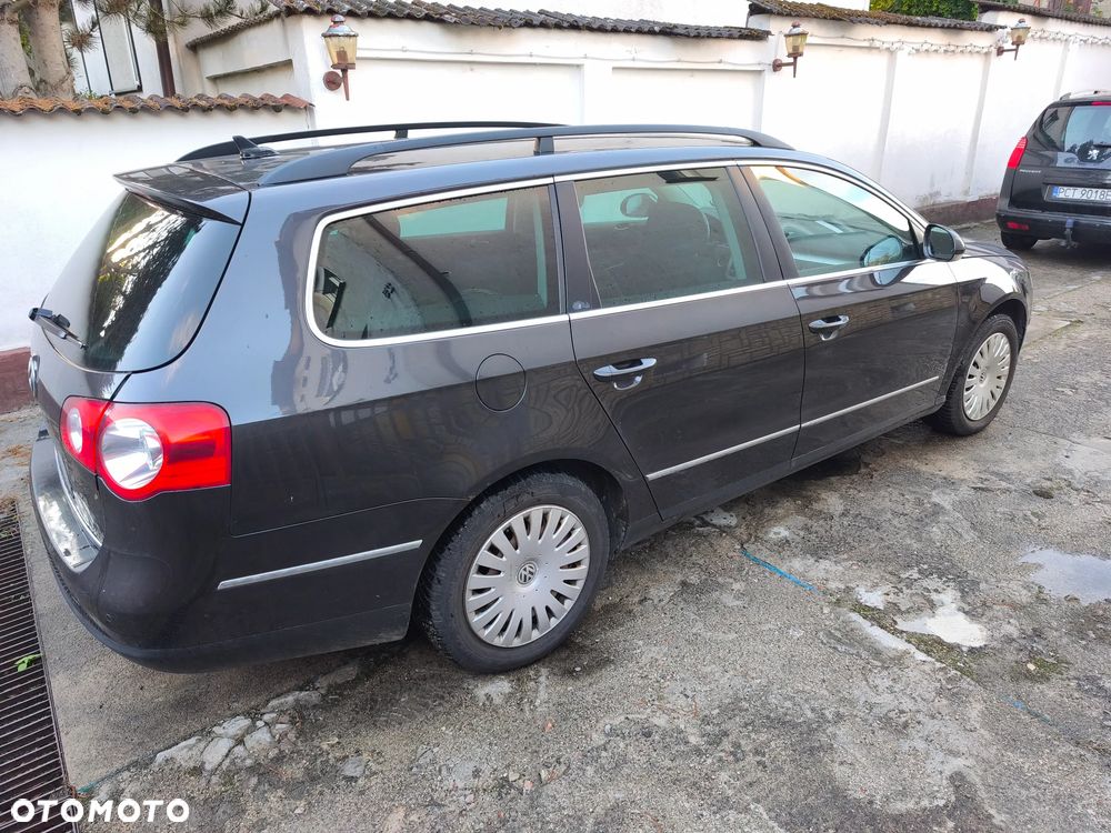 Volkswagen Passat 1.6 Comfortline - 7