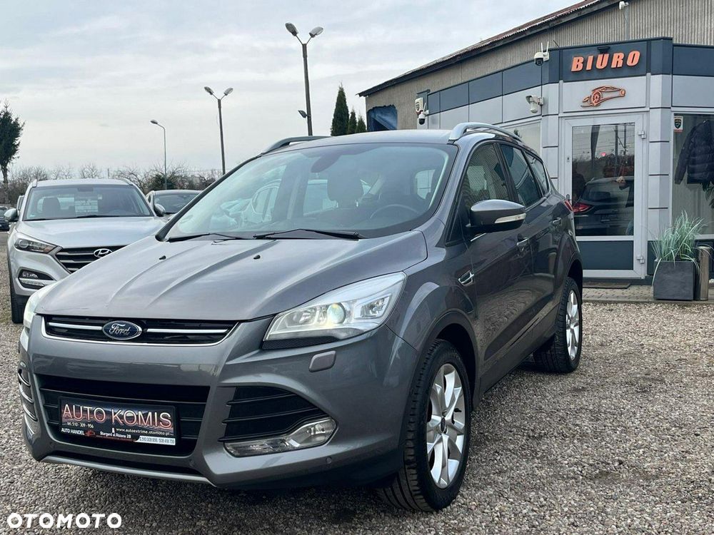 Ford Kuga 1.6 EcoBoost 2x4 Titanium - 38