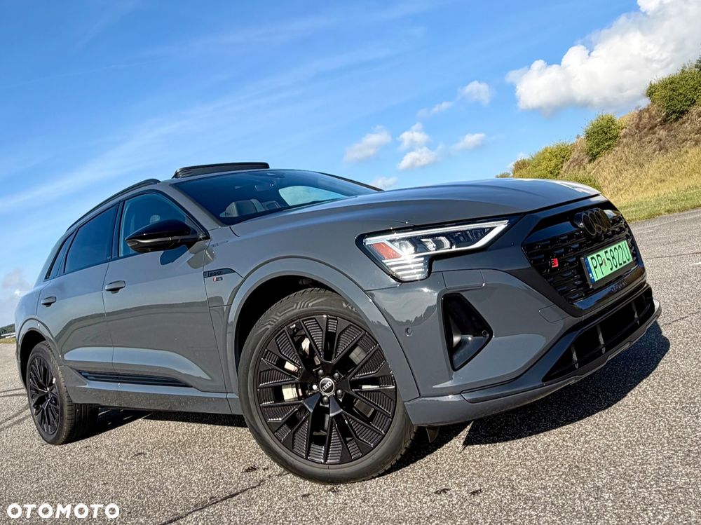 Audi Q8 e-tron 50 quattro S line - 2