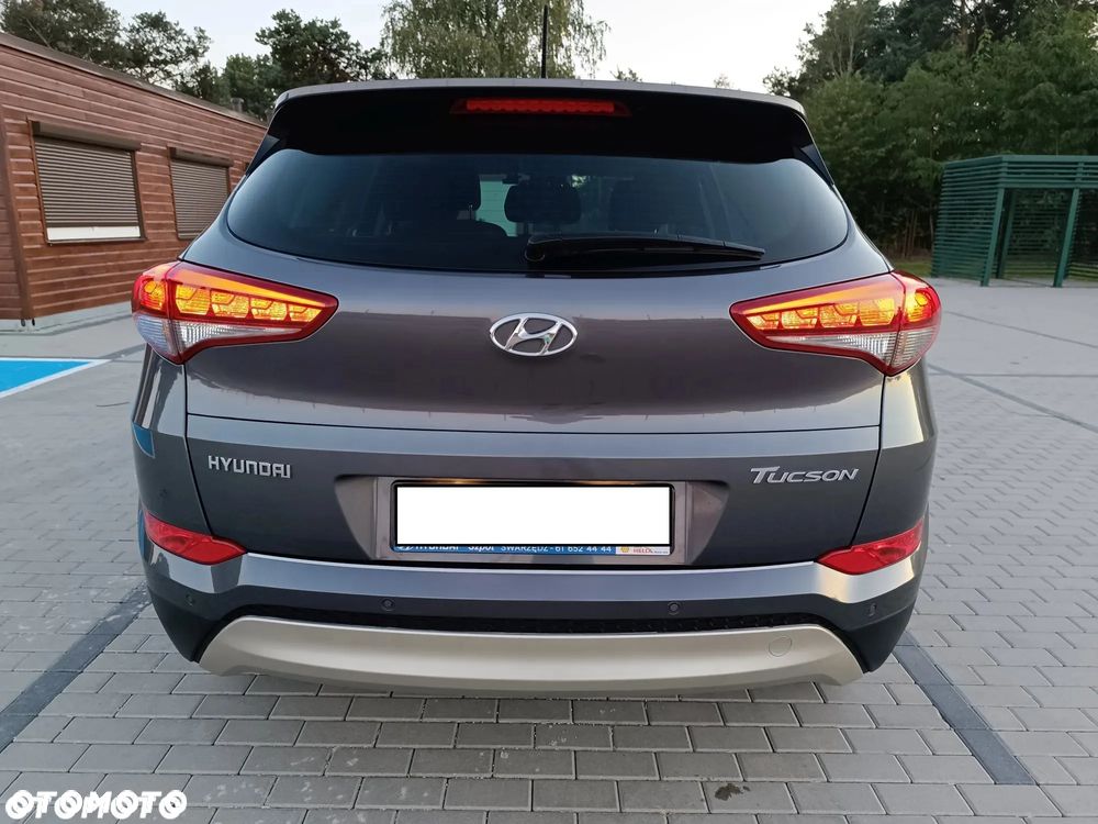 Hyundai Tucson 1.6 GDI BlueDrive Style 2WD - 4