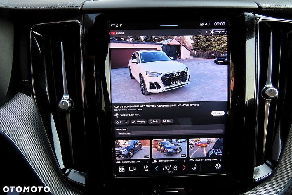 Volvo XC 60 B5 B AWD Ultimate Black Edition - 35